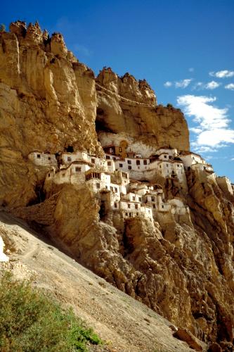 Le monastère de Phuktal ou Phugtal Gompa.jpg