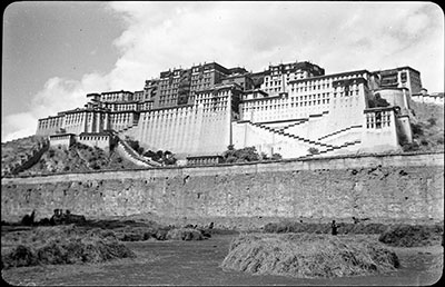 Potala automne 1936.jpg