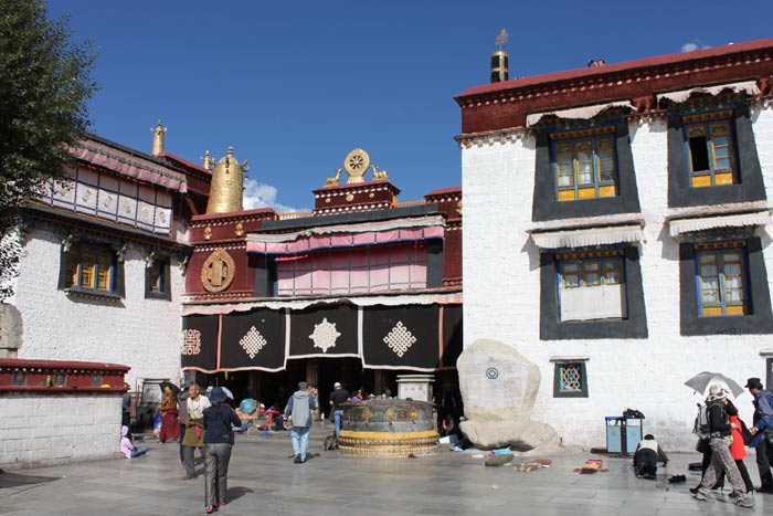 Jokhang1.jpg